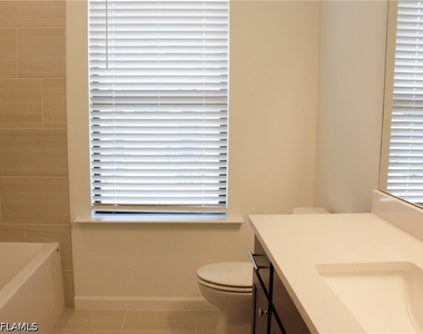 27874 Radiant Court - Photo Thumbnail 16