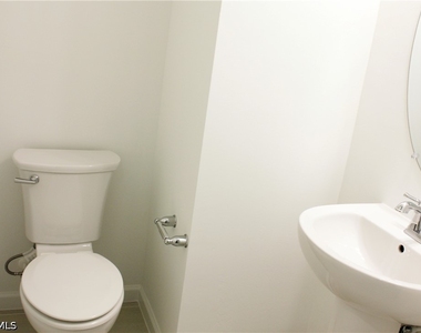 27874 Radiant Court - Photo Thumbnail 6