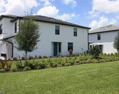 27874 Radiant Court - Photo Thumbnail 20