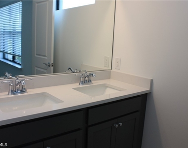 27874 Radiant Court - Photo Thumbnail 13