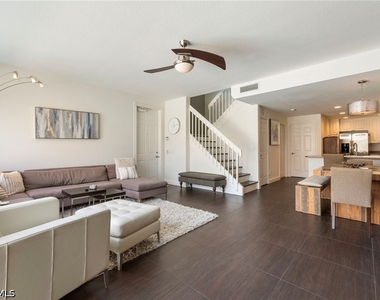 15107 Auk Way - Photo Thumbnail 3