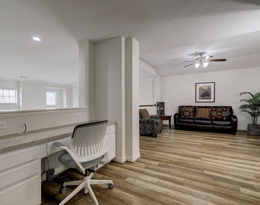 3 Crocus Petal Street - Photo Thumbnail 22