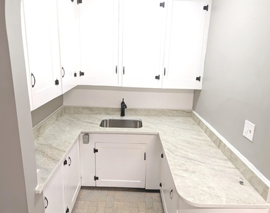 685 Massabesic - Photo Thumbnail 6