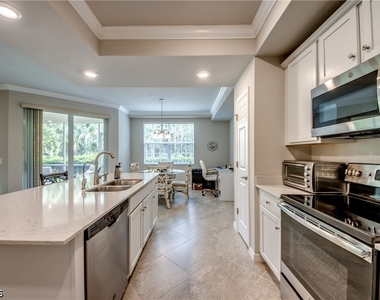 10751 Palazzo Way - Photo Thumbnail 7