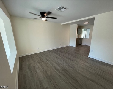 233 Cape Coral Parkway E - Photo Thumbnail 2