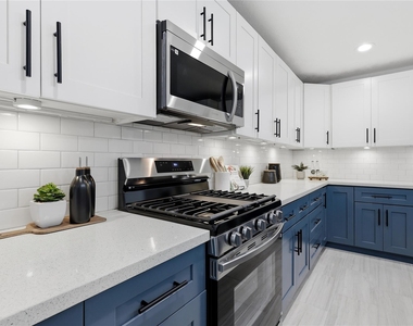 8002 Lichen Lane - Photo Thumbnail 9