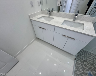 2113 Nw 41st Avenue - Photo Thumbnail 19