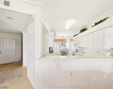 10391 Butterfly Palm Drive - Photo Thumbnail 8