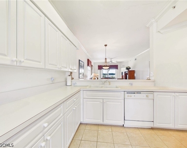 10391 Butterfly Palm Drive - Photo Thumbnail 10