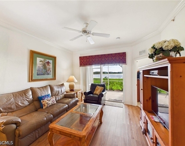 10391 Butterfly Palm Drive - Photo Thumbnail 4