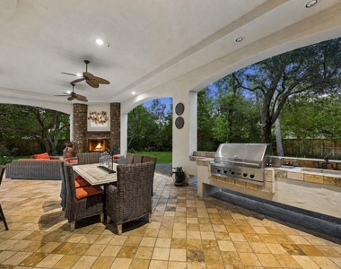 2 Lacewood Lane - Photo Thumbnail 37