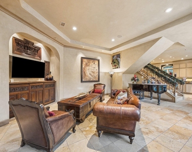 2 Lacewood Lane - Photo Thumbnail 12