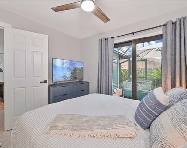 6386 Royal Woods Drive - Photo Thumbnail 20