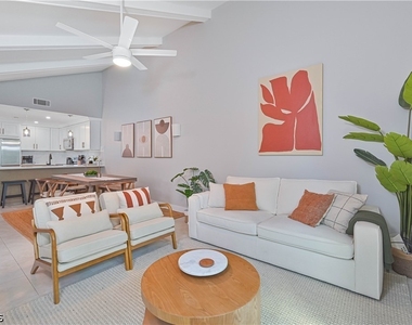 6386 Royal Woods Drive - Photo Thumbnail 9
