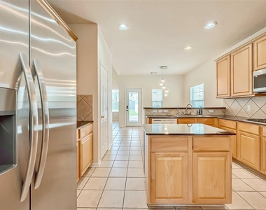 5506 Flower Grove Court - Photo Thumbnail 9