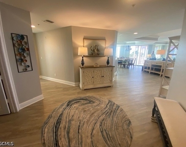 15160 Harbour Isle Drive - Photo Thumbnail 2