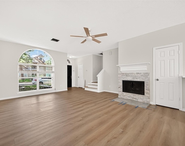 4719 Cashel Circle - Photo Thumbnail 4