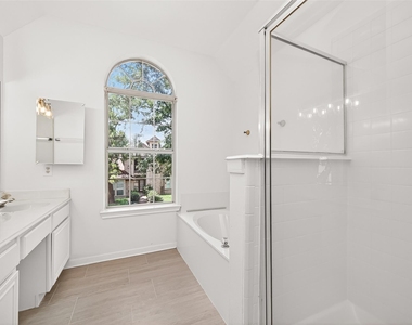 4719 Cashel Circle - Photo Thumbnail 16