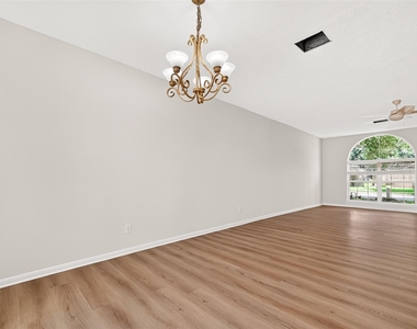 4719 Cashel Circle - Photo Thumbnail 8