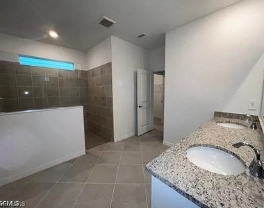 3606 Wild Sage Way - Photo Thumbnail 3