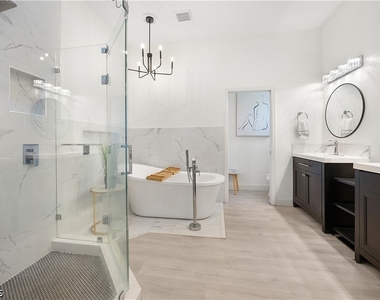 598 Aston Lake Court - Photo Thumbnail 7