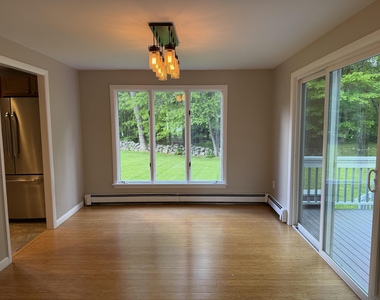 231 Locke - Photo Thumbnail 16
