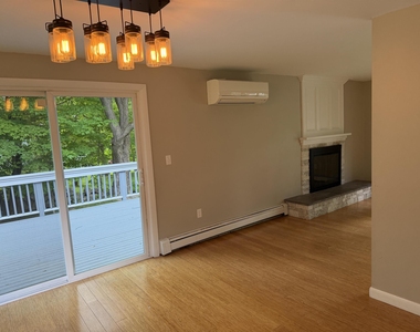231 Locke - Photo Thumbnail 15