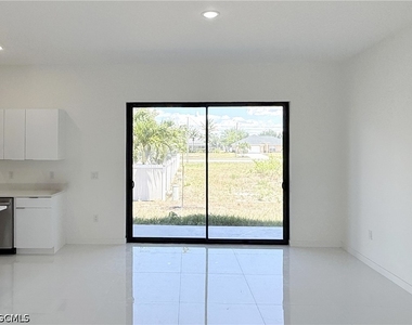 4331 Nw 31st Terrace - Photo Thumbnail 10
