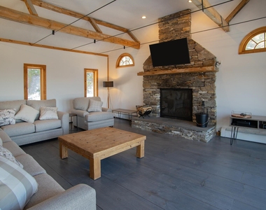 45 Benson Fuller - Photo Thumbnail 1
