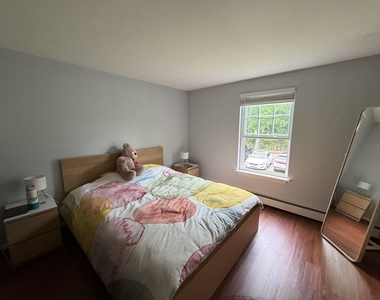 606 White Cedars - Photo Thumbnail 7