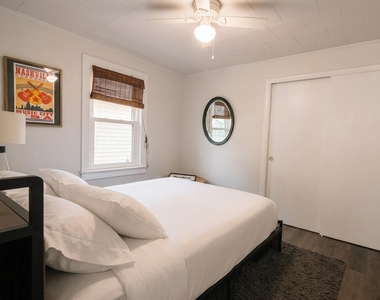 540 Hudson - Photo Thumbnail 9