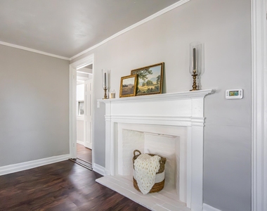 137 Locust - Photo Thumbnail 6