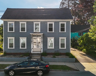 137 Locust - Photo Thumbnail 18