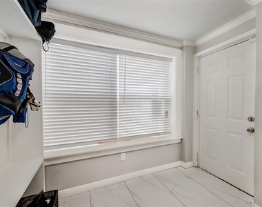 5205 Irvington Boulevard - Photo Thumbnail 41