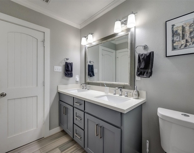 5205 Irvington Boulevard - Photo Thumbnail 6