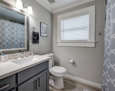 5205 Irvington Boulevard - Photo Thumbnail 7