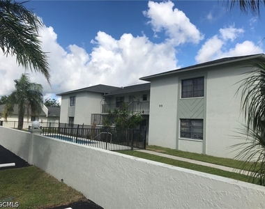 919 Se 8th Terrace - Photo Thumbnail 1