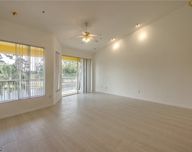 15250 Riverbend Boulevard - Photo Thumbnail 27