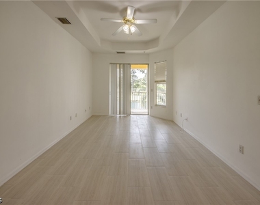 15250 Riverbend Boulevard - Photo Thumbnail 33