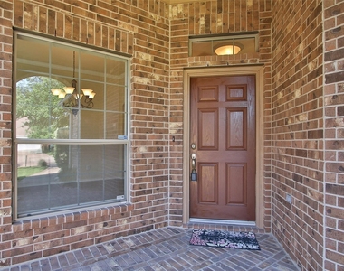 23118 Century Plant Drive - Photo Thumbnail 3