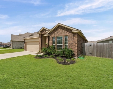 21409 Mary Myrtle Street - Photo Thumbnail 40