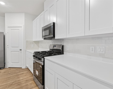28142 Meadowlark Sky Dr - Photo Thumbnail 15