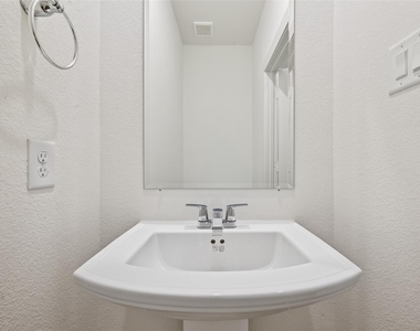 28142 Meadowlark Sky Dr - Photo Thumbnail 25