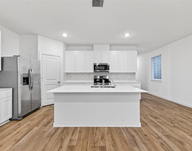 28142 Meadowlark Sky Dr - Photo Thumbnail 16