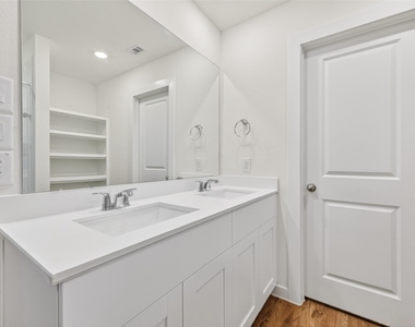 28142 Meadowlark Sky Dr - Photo Thumbnail 28