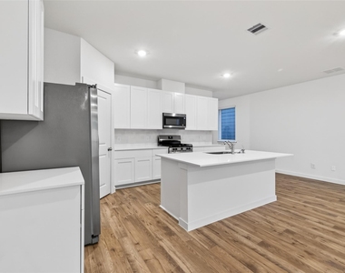 28142 Meadowlark Sky Dr - Photo Thumbnail 14