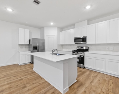 28142 Meadowlark Sky Dr - Photo Thumbnail 17