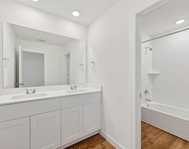 28142 Meadowlark Sky Dr - Photo Thumbnail 32