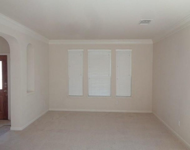 16715 Canyon Whisper - Photo Thumbnail 21