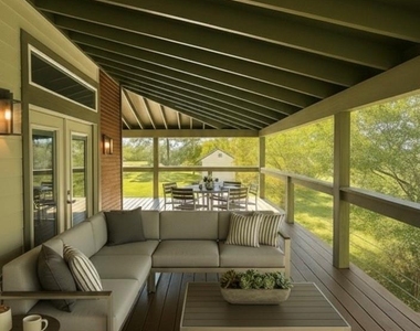 153 Bending Oaks Lane - Photo Thumbnail 26